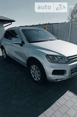 Позашляховик / Кросовер Volkswagen Touareg 2013 в Вінниці