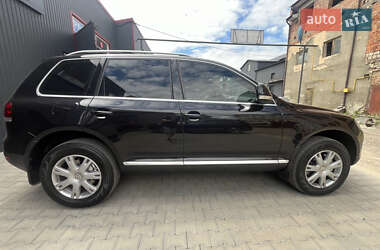 Внедорожник / Кроссовер Volkswagen Touareg 2008 в Черновцах