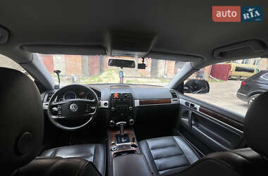 Внедорожник / Кроссовер Volkswagen Touareg 2008 в Черновцах