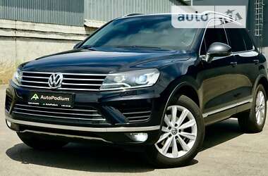 Внедорожник / Кроссовер Volkswagen Touareg 2017 в Киеве