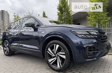 Внедорожник / Кроссовер Volkswagen Touareg 2023 в Киеве