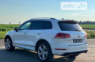 Позашляховик / Кросовер Volkswagen Touareg 2014 в Прилуках