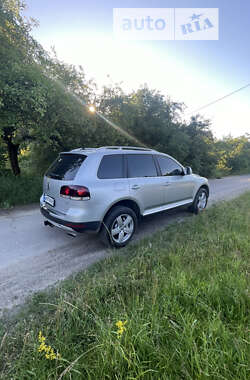 Позашляховик / Кросовер Volkswagen Touareg 2009 в Житомирі