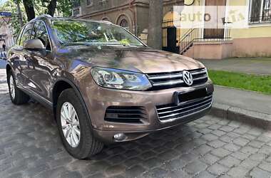 Позашляховик / Кросовер Volkswagen Touareg 2012 в Одесі