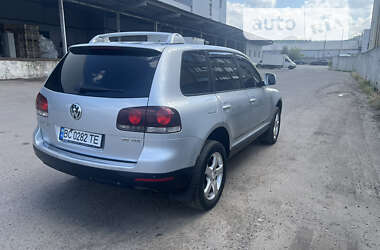 Внедорожник / Кроссовер Volkswagen Touareg 2007 в 