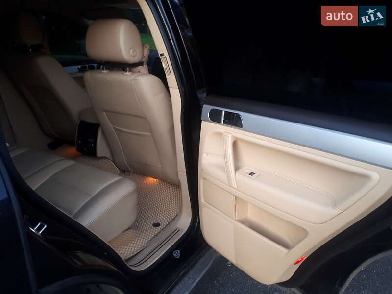 Позашляховик / Кросовер Volkswagen Touareg 2006 в Луцьку фото 13 Позашляховик / Кросовер Volkswagen Touareg 2006 в Луцьку