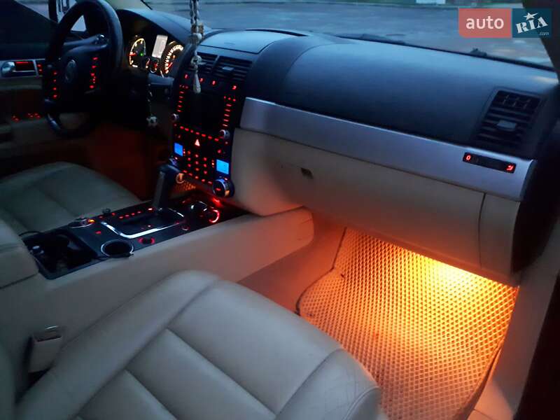 Позашляховик / Кросовер Volkswagen Touareg 2006 в Луцьку фото 18 Позашляховик / Кросовер Volkswagen Touareg 2006 в Луцьку