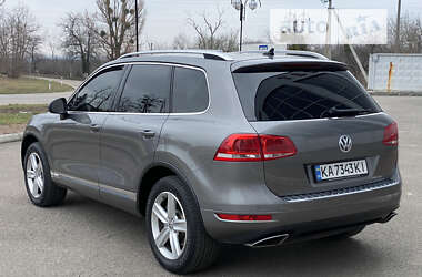 Внедорожник / Кроссовер Volkswagen Touareg 2011 в Белой Церкви