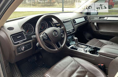 Внедорожник / Кроссовер Volkswagen Touareg 2011 в Белой Церкви