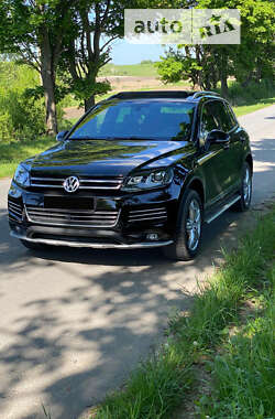 Позашляховик / Кросовер Volkswagen Touareg 2012 в Львові