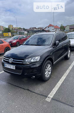 Позашляховик / Кросовер Volkswagen Touareg 2012 в Хусті