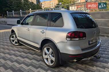 Позашляховик / Кросовер Volkswagen Touareg 2007 в Краматорську