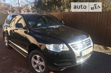 Внедорожник / Кроссовер Volkswagen Touareg 2010 в Запорожье