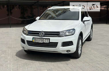 Позашляховик / Кросовер Volkswagen Touareg 2013 в Одесі