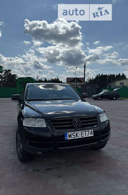 Позашляховик / Кросовер Volkswagen Touareg 2005 в Бучі