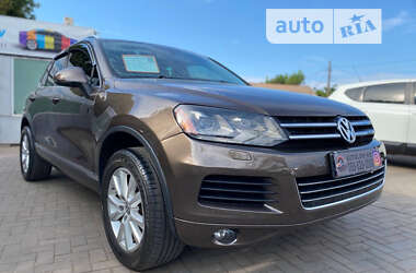 Внедорожник / Кроссовер Volkswagen Touareg 2012 в Кривом Роге