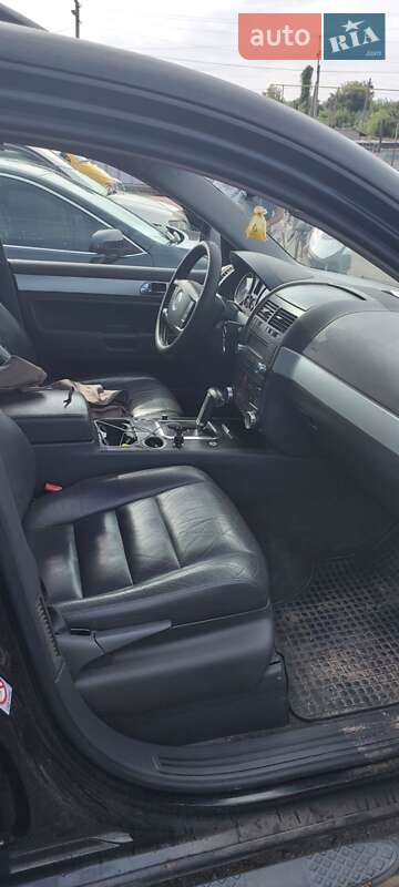 Внедорожник / Кроссовер Volkswagen Touareg 2005 в Одессе фото 9 Внедорожник / Кроссовер Volkswagen Touareg 2005 в Одессе