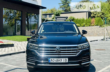 Внедорожник / Кроссовер Volkswagen Touareg 2021 в Ужгороде