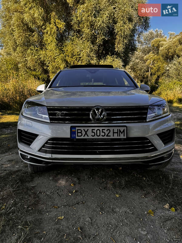 Внедорожник / Кроссовер Volkswagen Touareg 2015 в Хмельницком фото 3 Внедорожник / Кроссовер Volkswagen Touareg 2015 в Хмельницком