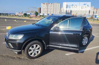 Внедорожник / Кроссовер Volkswagen Touareg 2017 в Киеве