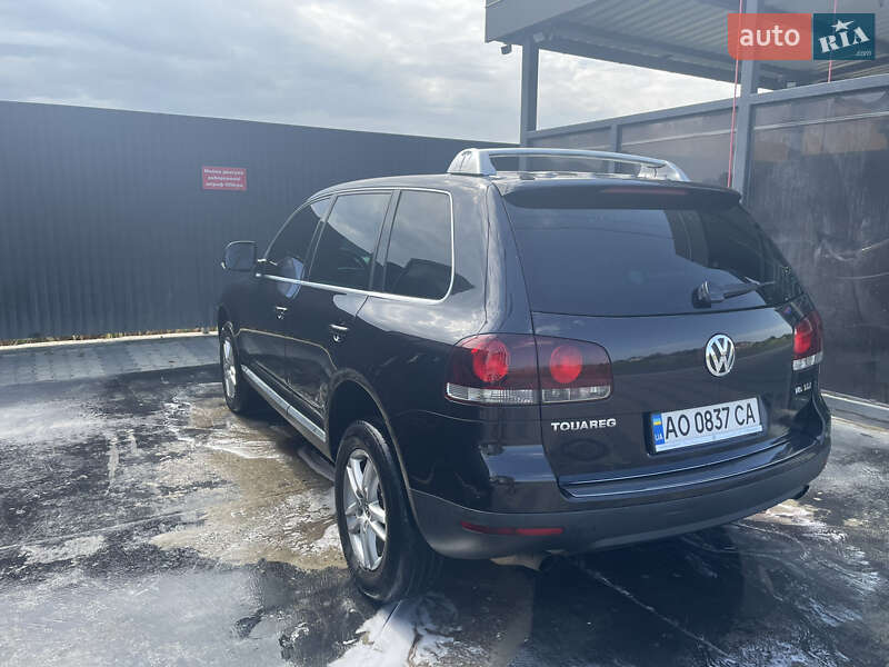 Внедорожник / Кроссовер Volkswagen Touareg 2007 в Иршаве