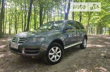 Позашляховик / Кросовер Volkswagen Touareg 2005 в Львові