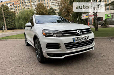 Позашляховик / Кросовер Volkswagen Touareg 2014 в Кривому Розі