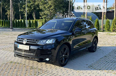 Позашляховик / Кросовер Volkswagen Touareg 2013 в Харкові