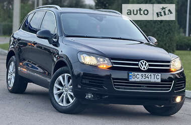 Внедорожник / Кроссовер Volkswagen Touareg 2010 в Самборе