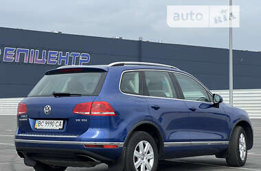 Позашляховик / Кросовер Volkswagen Touareg 2015 в Львові