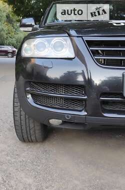 Внедорожник / Кроссовер Volkswagen Touareg 2006 в Бердичеве