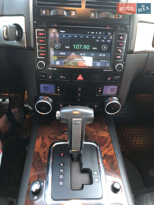 Позашляховик / Кросовер Volkswagen Touareg 2007 в Сумах