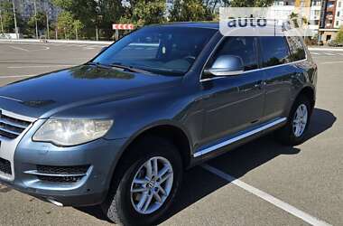 Позашляховик / Кросовер Volkswagen Touareg 2007 в Києві