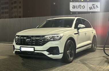 Внедорожник / Кроссовер Volkswagen Touareg 2022 в Одессе