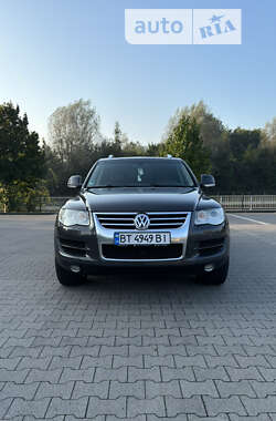 Внедорожник / Кроссовер Volkswagen Touareg 2009 в Олешках