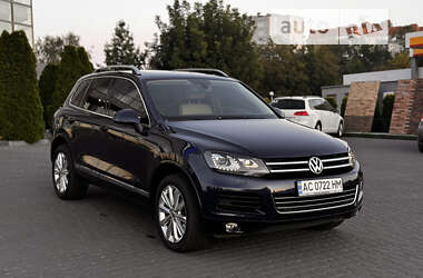 Позашляховик / Кросовер Volkswagen Touareg 2012 в Хмельницькому