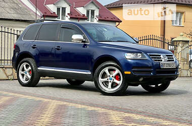 Внедорожник / Кроссовер Volkswagen Touareg 2005 в Самборе