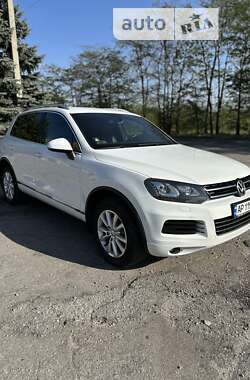 Внедорожник / Кроссовер Volkswagen Touareg 2012 в Запорожье