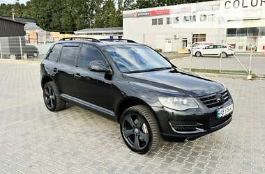 Позашляховик / Кросовер Volkswagen Touareg 2010 в Вінниці