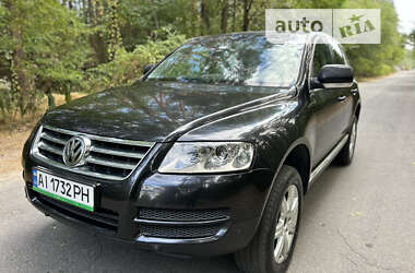 Позашляховик / Кросовер Volkswagen Touareg 2005 в Києві