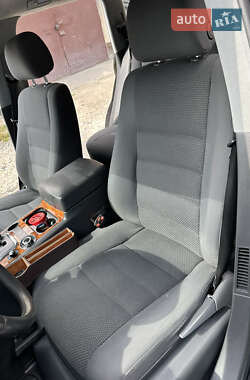 Внедорожник / Кроссовер Volkswagen Touareg 2006 в 