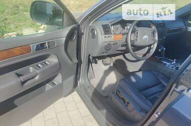 Внедорожник / Кроссовер Volkswagen Touareg 2006 в Ковеле