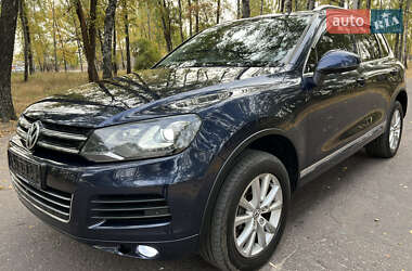 Внедорожник / Кроссовер Volkswagen Touareg 2011 в Ахтырке