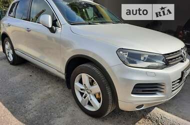 Позашляховик / Кросовер Volkswagen Touareg 2012 в Одесі