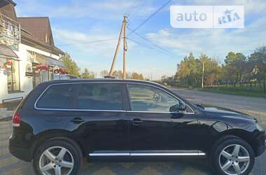 Позашляховик / Кросовер Volkswagen Touareg 2005 в 