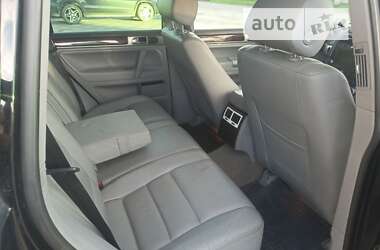 Позашляховик / Кросовер Volkswagen Touareg 2005 в 
