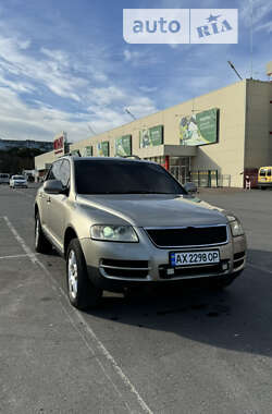 Позашляховик / Кросовер Volkswagen Touareg 2003 в Житомирі