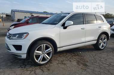 Внедорожник / Кроссовер Volkswagen Touareg 2017 в Львове