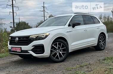 Внедорожник / Кроссовер Volkswagen Touareg 2019 в Ковеле