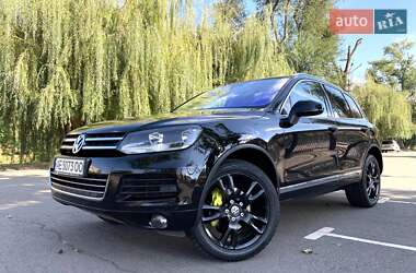 Позашляховик / Кросовер Volkswagen Touareg 2012 в Кривому Розі